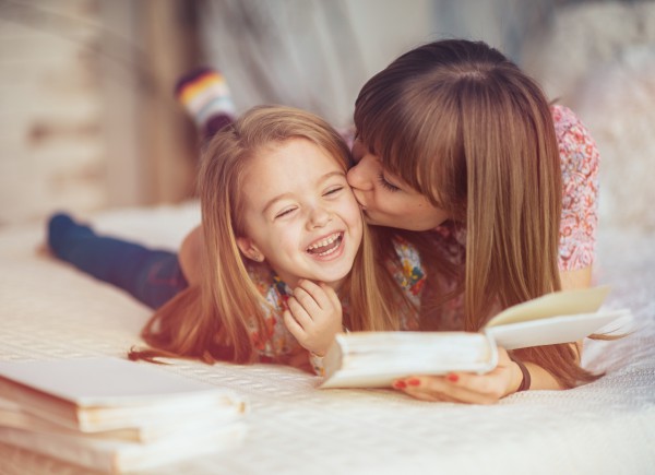 Тонкости воспитания: увлекаем ребёнка чтением