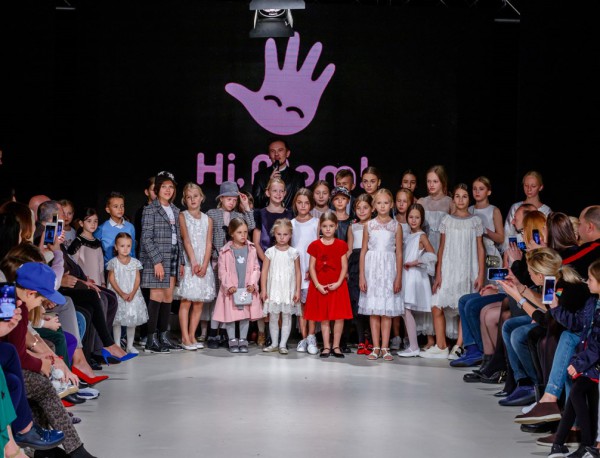 Завершающий день осенней недели детской моды Junior Fashion Week - 2018