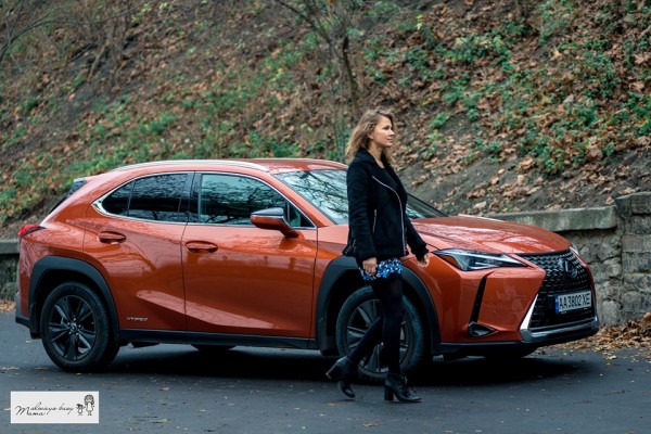 ТЕСТ-ДРАЙВ Lexus UX 250h: яскравий та провокуючий хижак